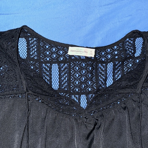 Abercrombie and fitch black blouse - Picture 3 of 3